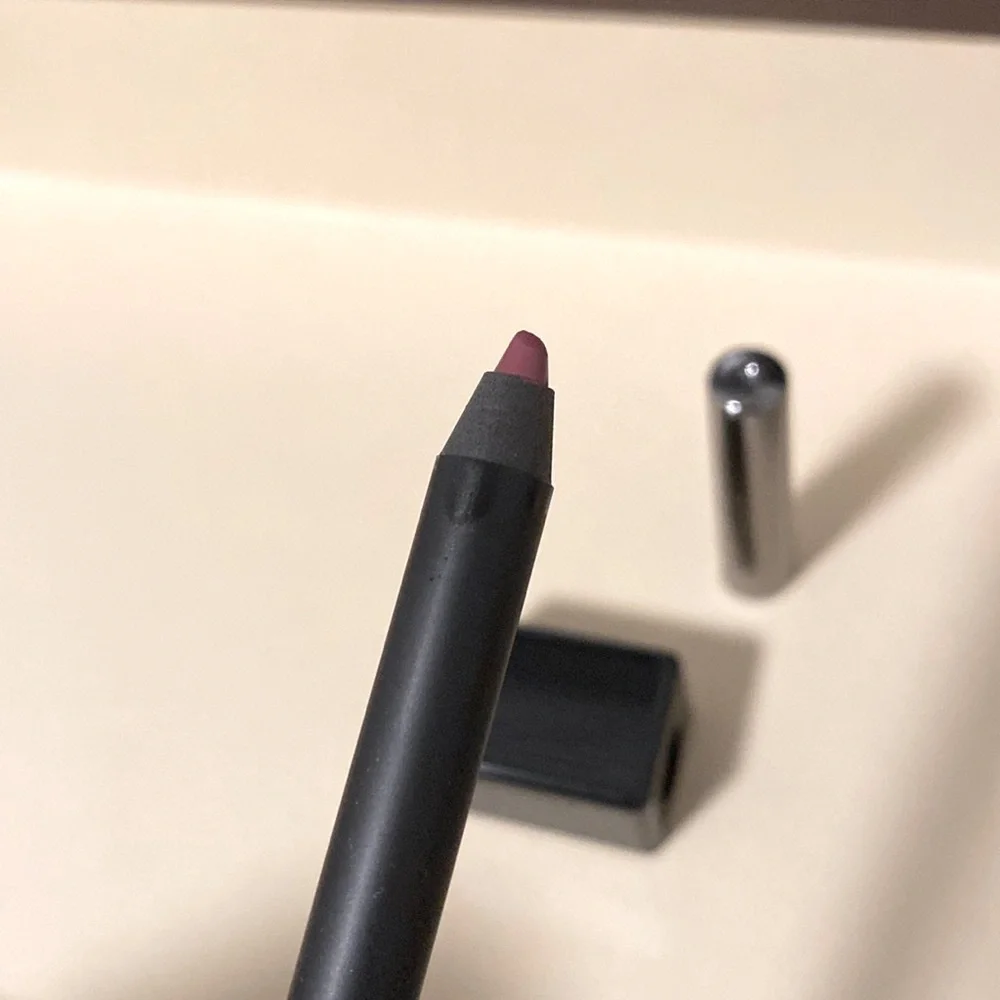 NIB [Burberry] Luxe Lip Definer Shaping Pencil & Sharpener in Bright Plum No. 7 - Picture 15 of 16